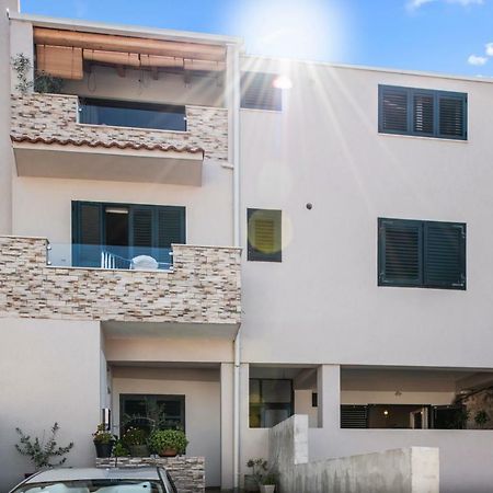Kurika Anzotica Διαμέρισμα Σίμπενικ Εξωτερικό φωτογραφία